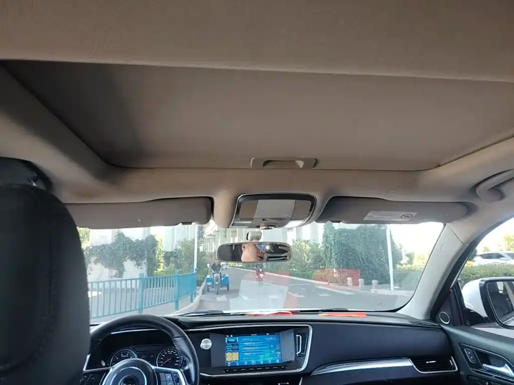 Zotye T600 Coupe — миниатюра 18
