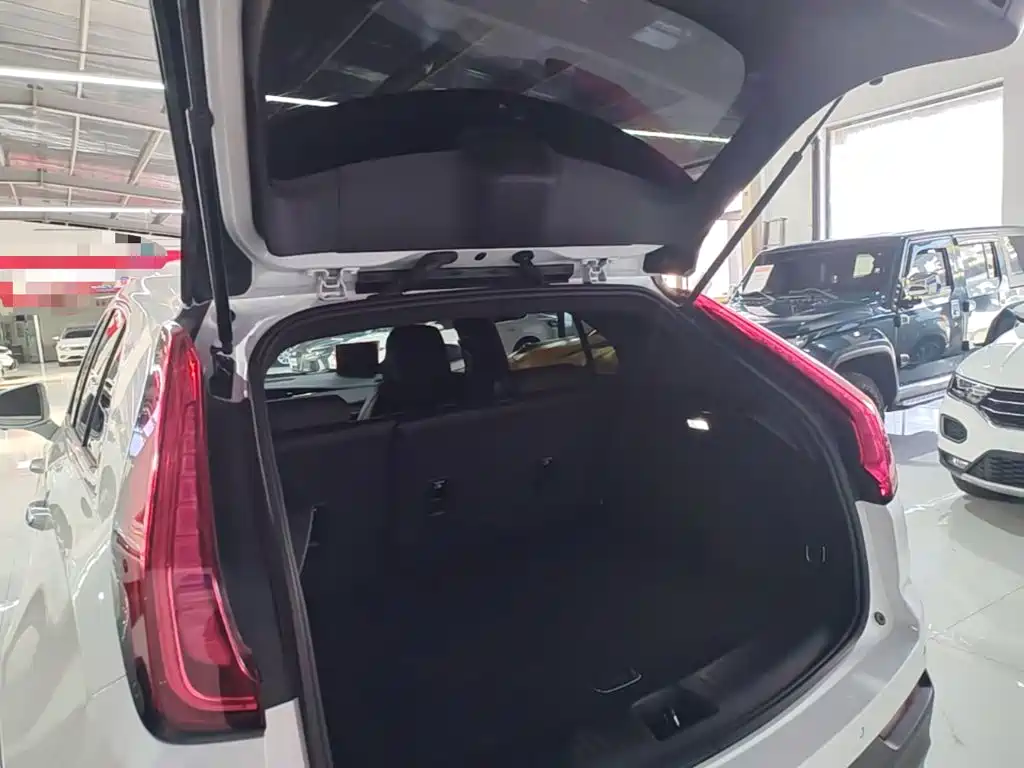 Cadillac XT4 — миниатюра 19
