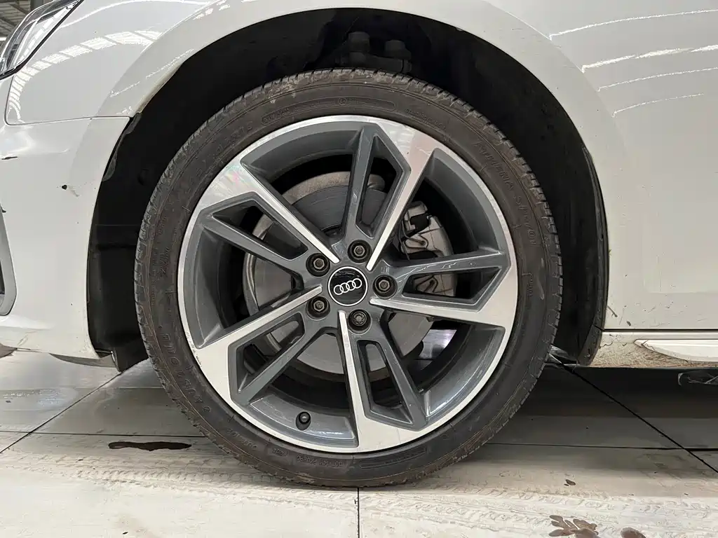 Audi A4L — миниатюра 14