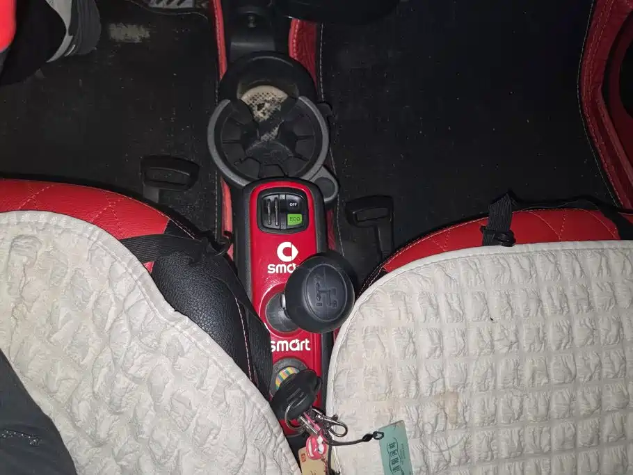 smart Smart Fortwo — миниатюра 16