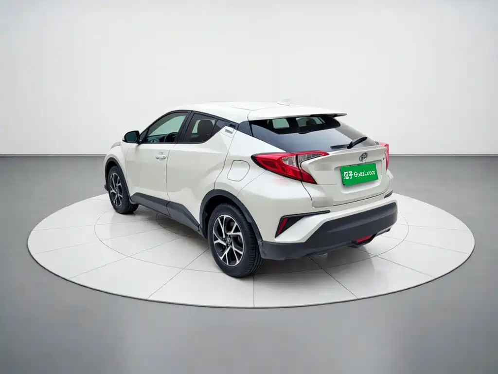 Toyota C-HR — миниатюра 4
