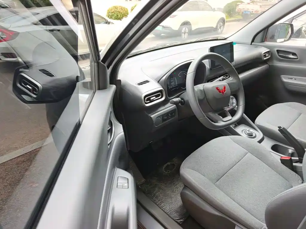 Wuling Hongguang EV — миниатюра 16
