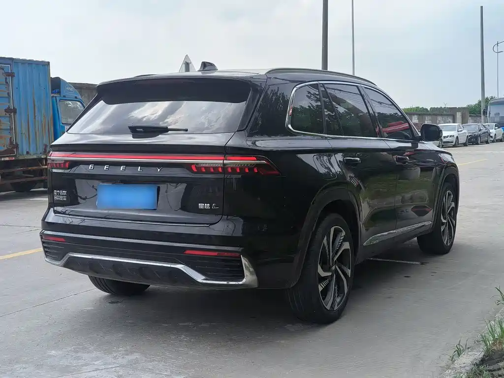Geely Xingyue L — миниатюра 6
