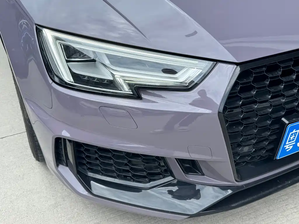 Audi A4 (Import) — миниатюра 11