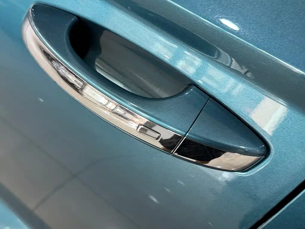 Volkswagen Tharu — миниатюра 4