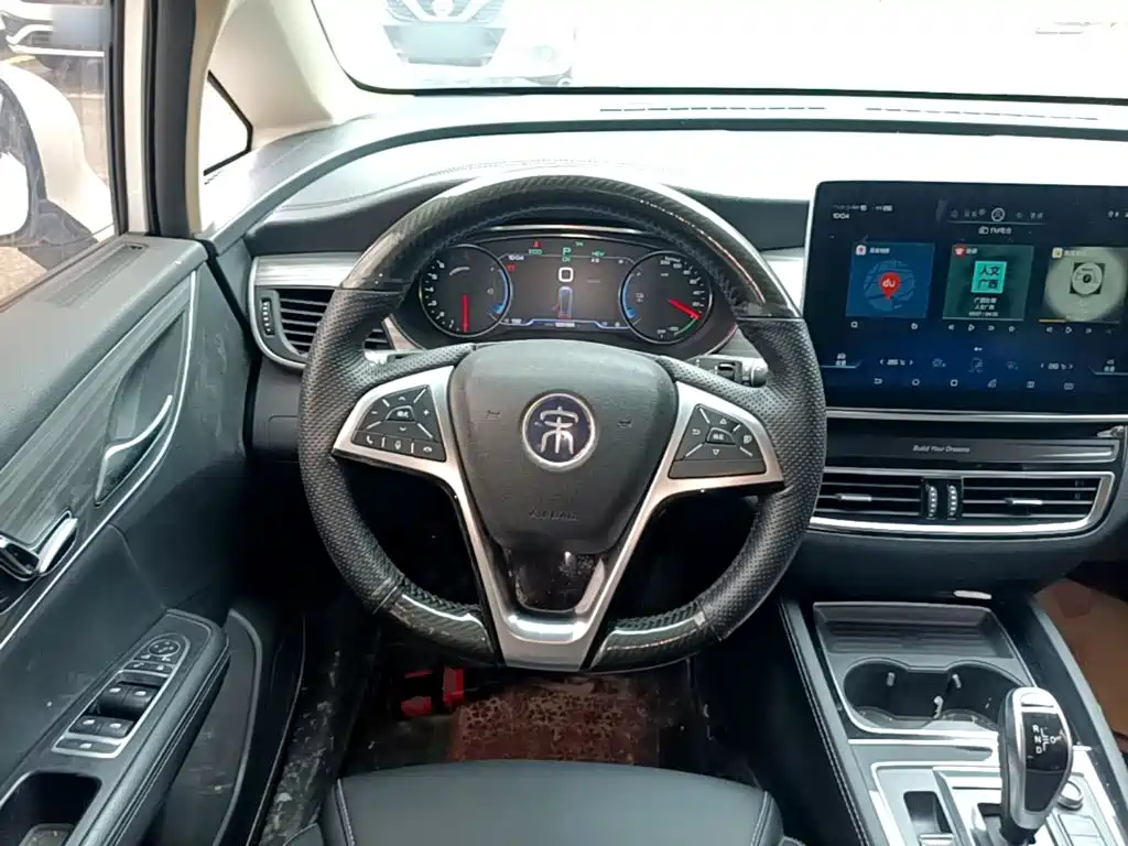BYD MAX New Energy — миниатюра 11