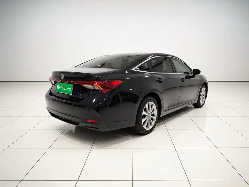 Toyota Avalon — миниатюра 6