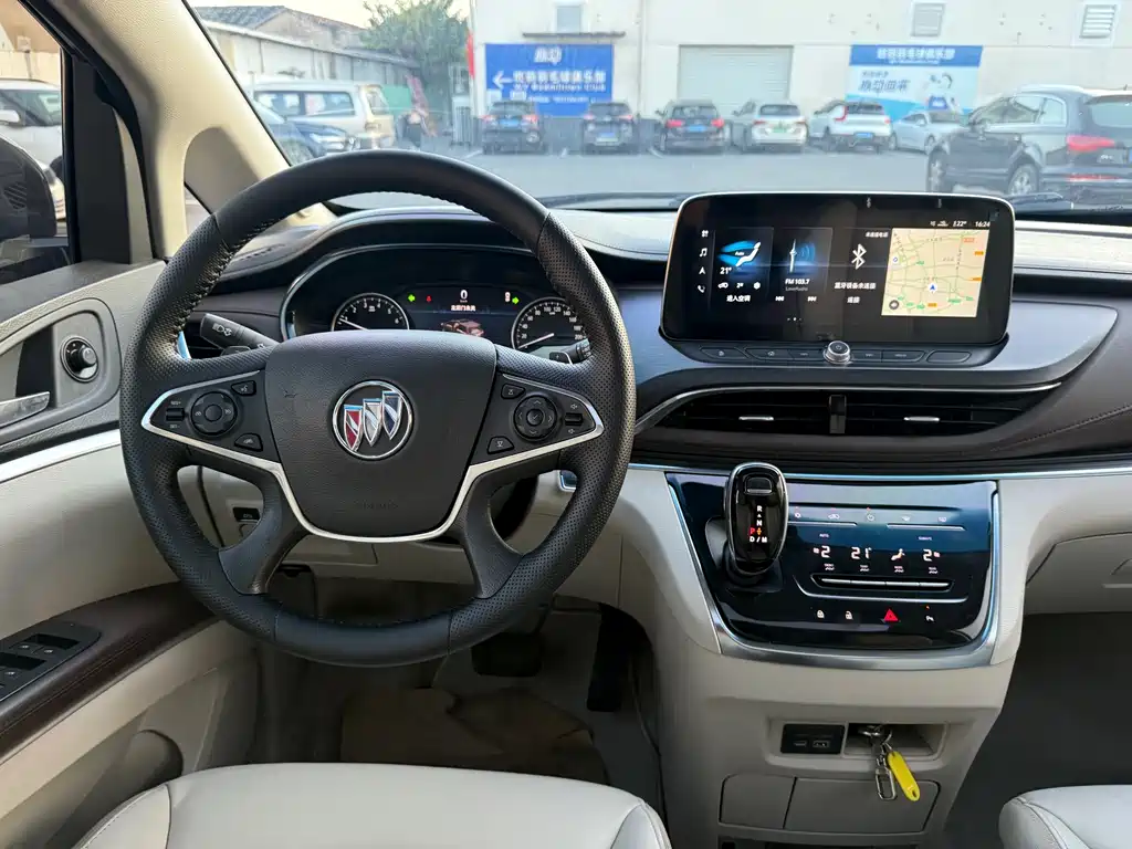 Buick GL8 2020 652T Luxury