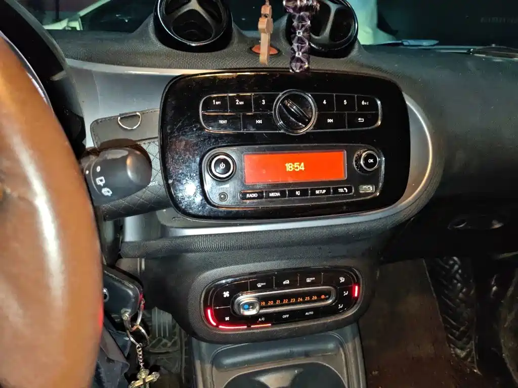 smart Smart Fortwo — миниатюра 14