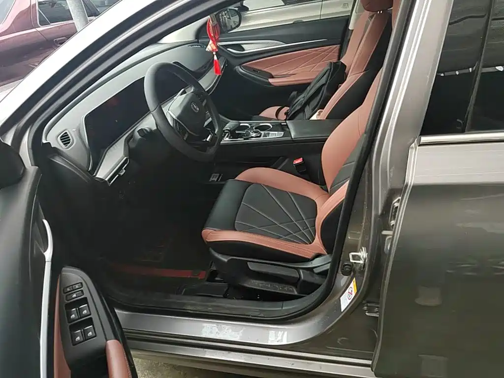 Changan Eado — миниатюра 15