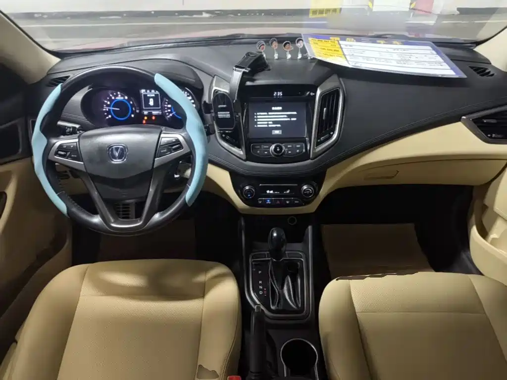 Changan Eado — миниатюра 10