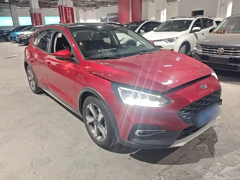 Ford Focus Active — миниатюра 4