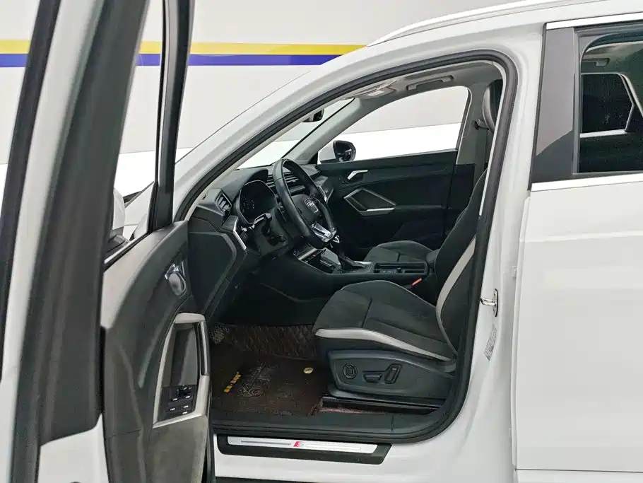Audi Q3 — миниатюра 9