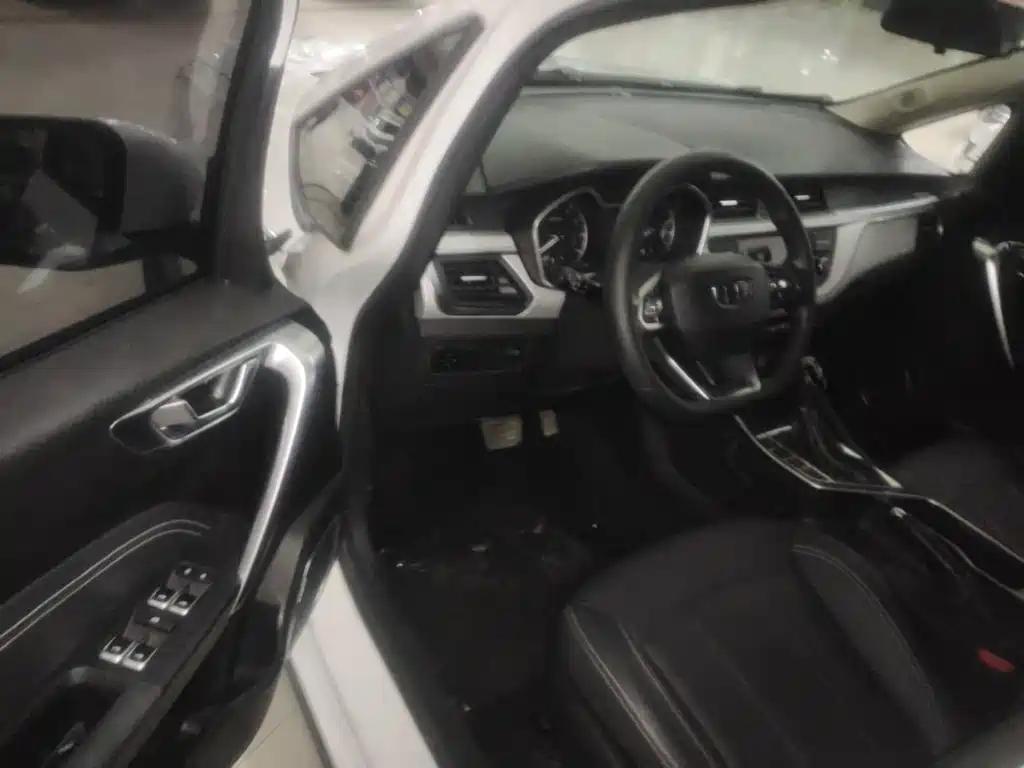 Geely Vision X3 — миниатюра 16