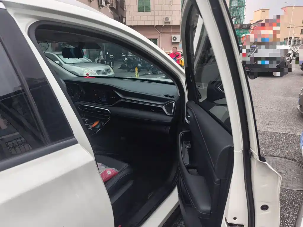 GAC Motor Trumpchi GS4 — миниатюра 18