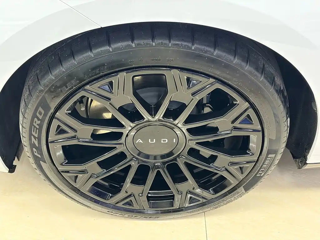 Audi E5 Sportback — миниатюра 17