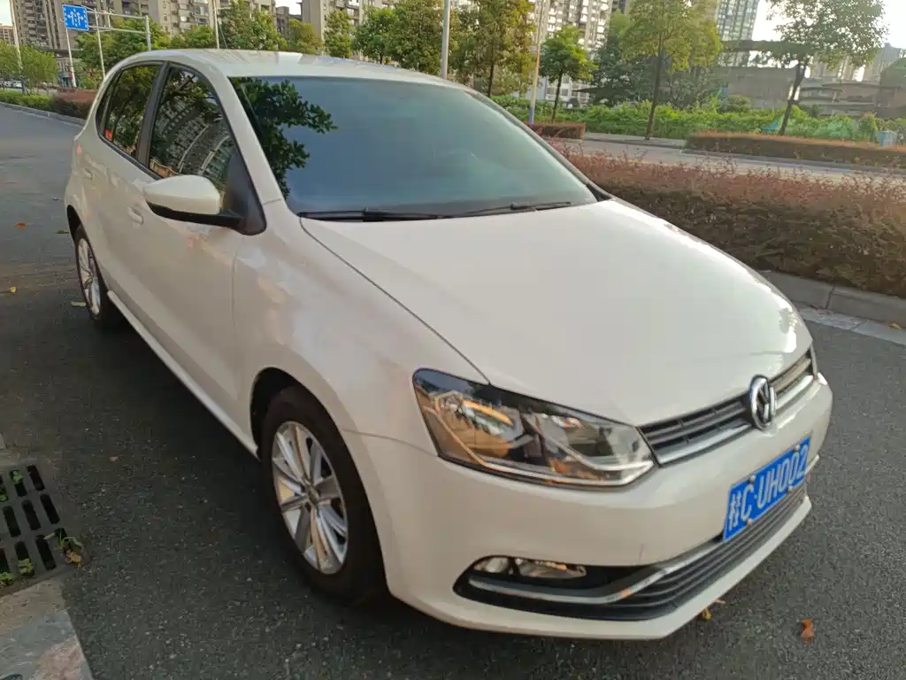 Volkswagen Polo — миниатюра 3