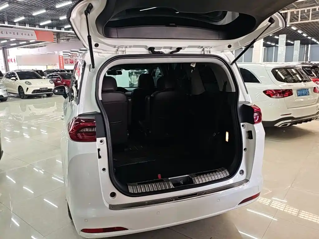 GAC Motor Trumpchi M6 — миниатюра 19