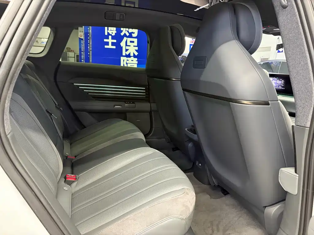 Audi E5 Sportback — миниатюра 18