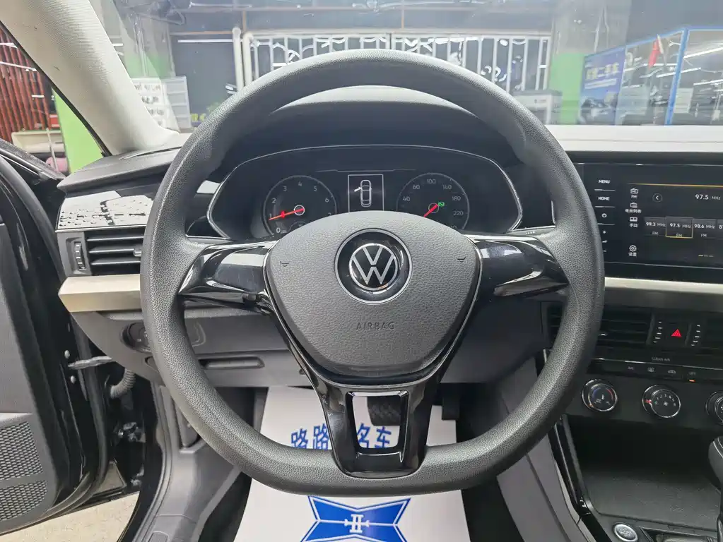 Volkswagen Passat — миниатюра 10