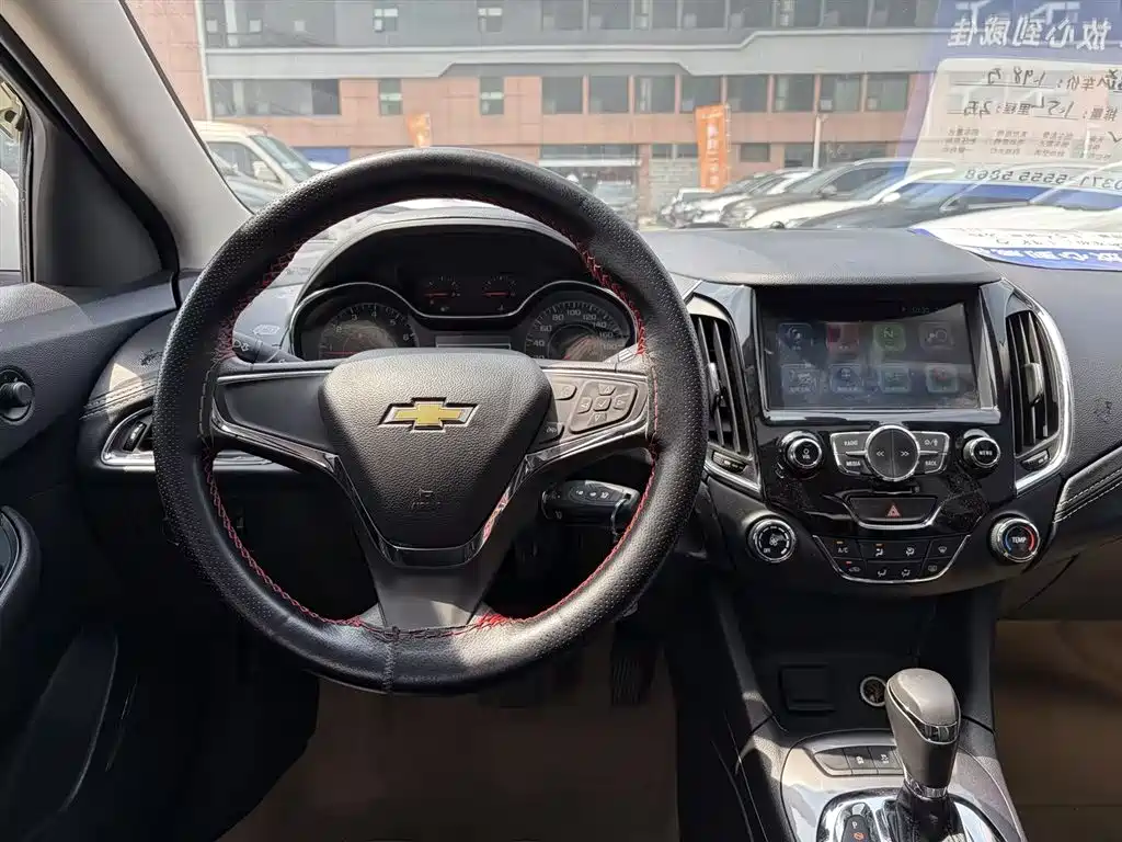Chevrolet Cruze 2016 1.5L AT Luxury
