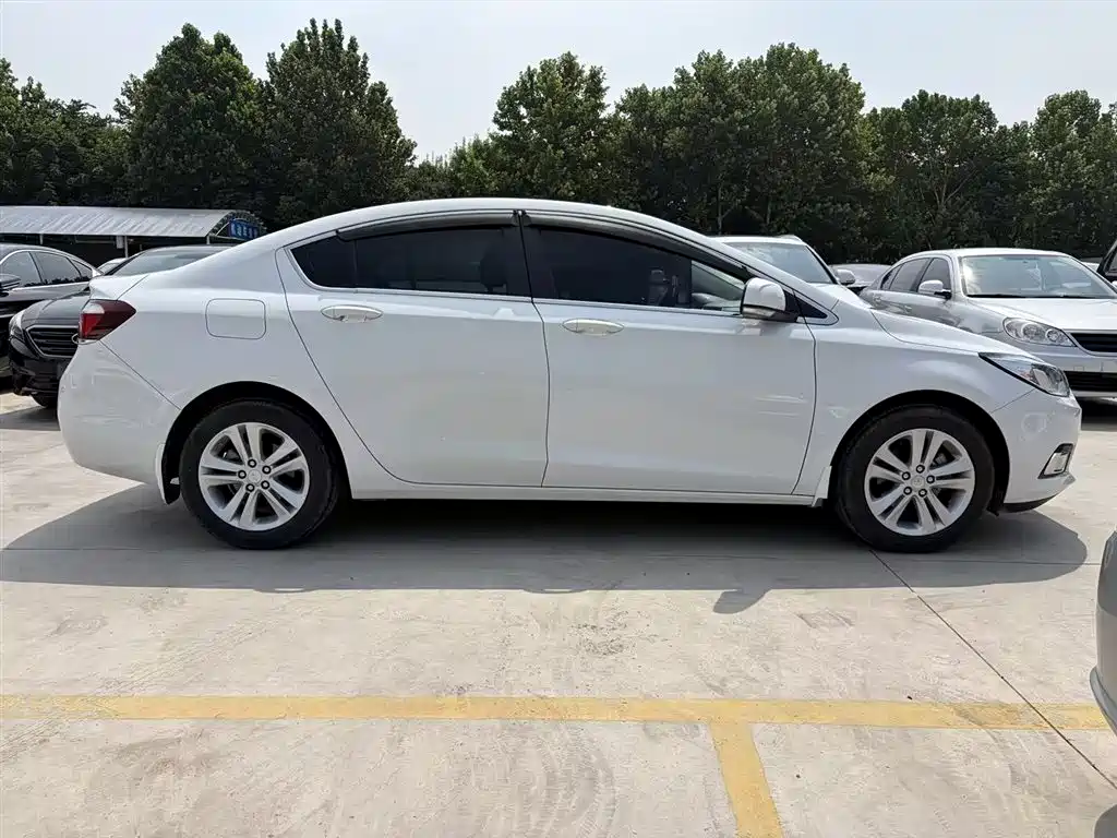 Chevrolet Cruze 2016 1.5L AT Luxury