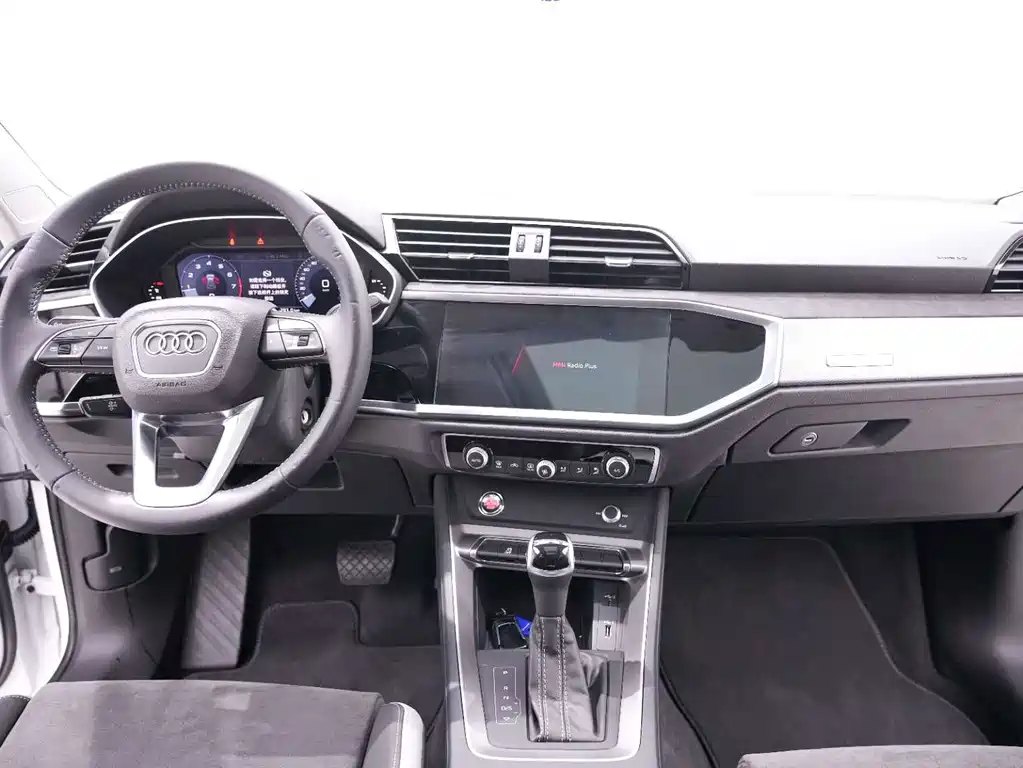 Audi Q3 — миниатюра 21