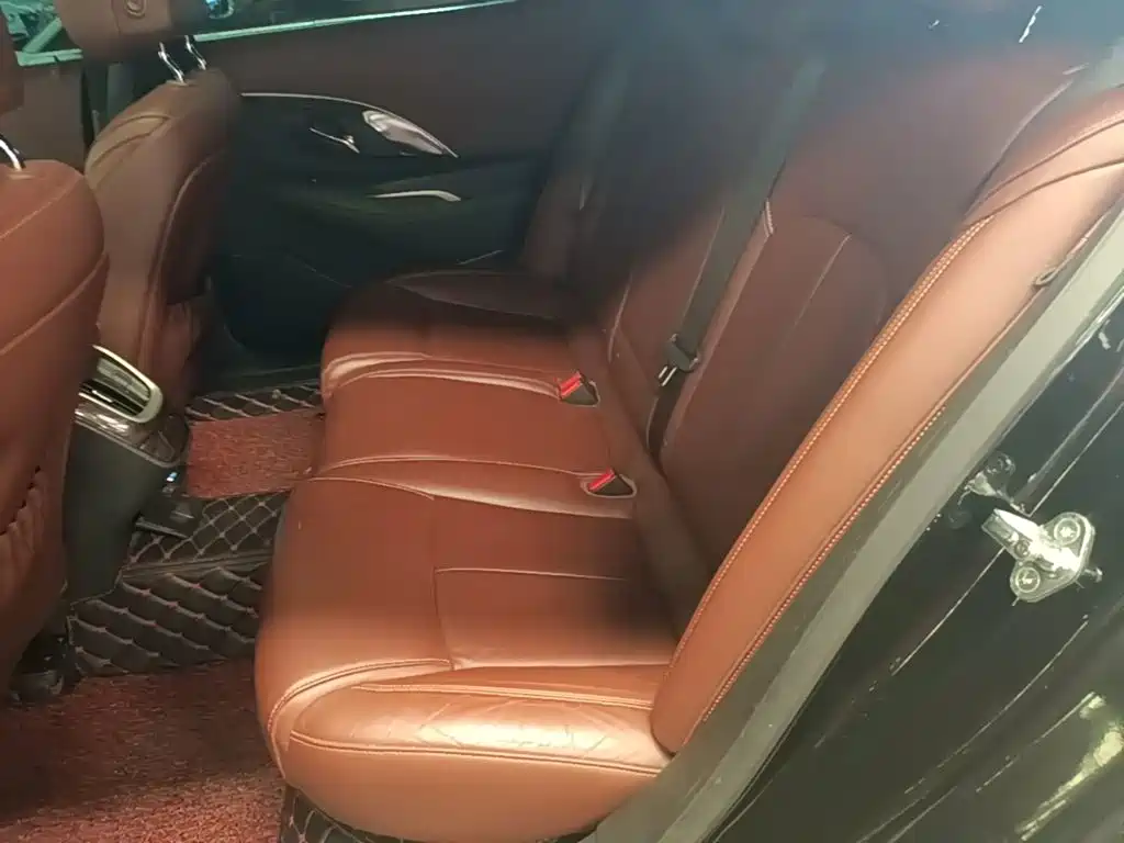 Buick LaCrosse — миниатюра 17