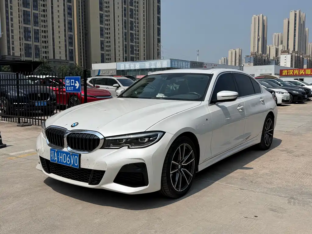 BMW 3 Series 2022