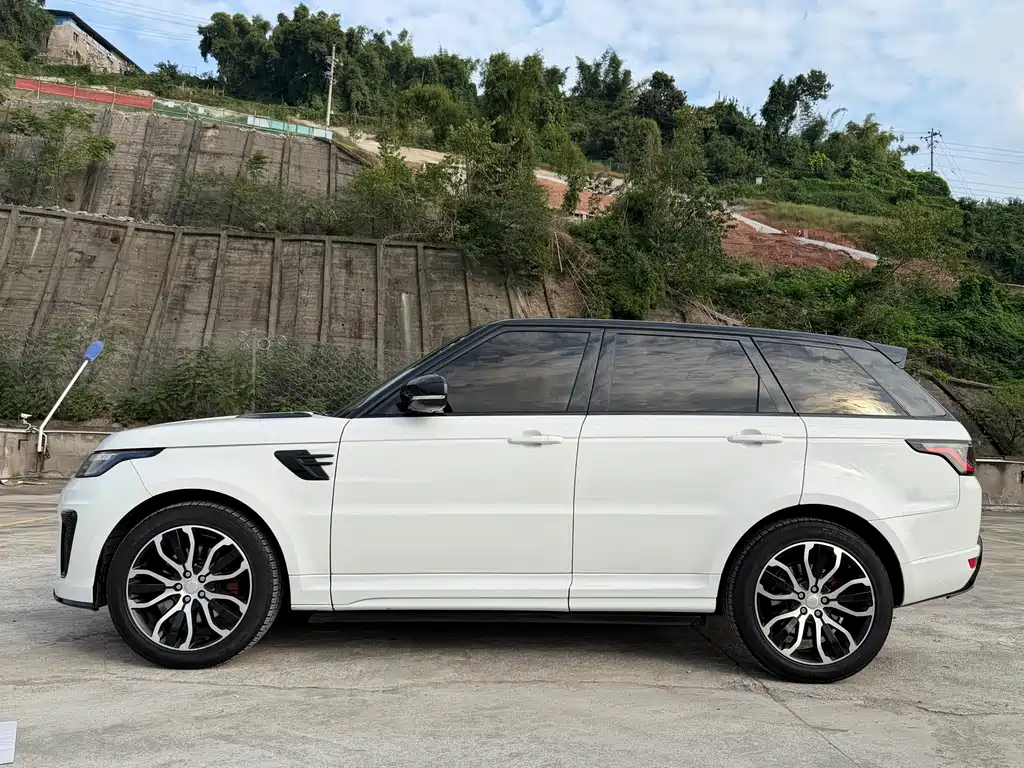 Land Rover Sport — миниатюра 5