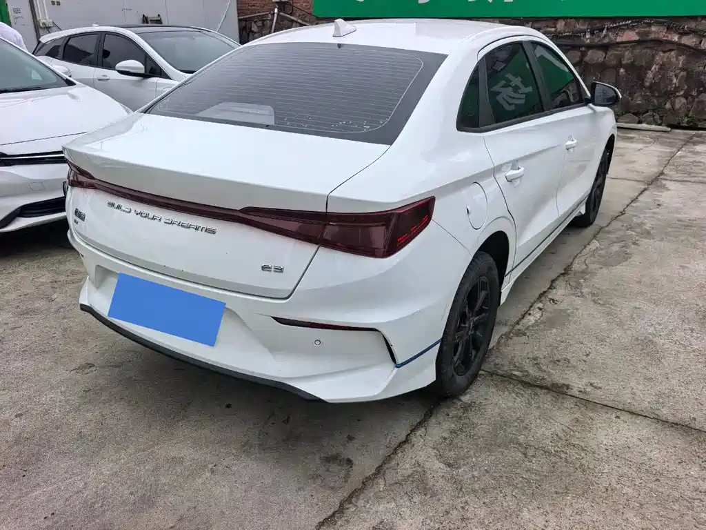 BYD e3 — миниатюра 4
