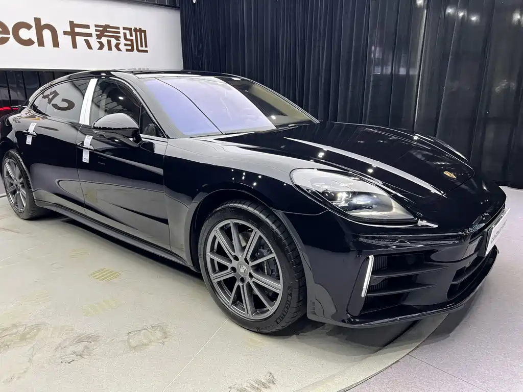 Porsche Panamera — миниатюра 2