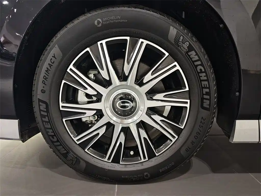 GAC Motor Trumpchi E9 — миниатюра 17