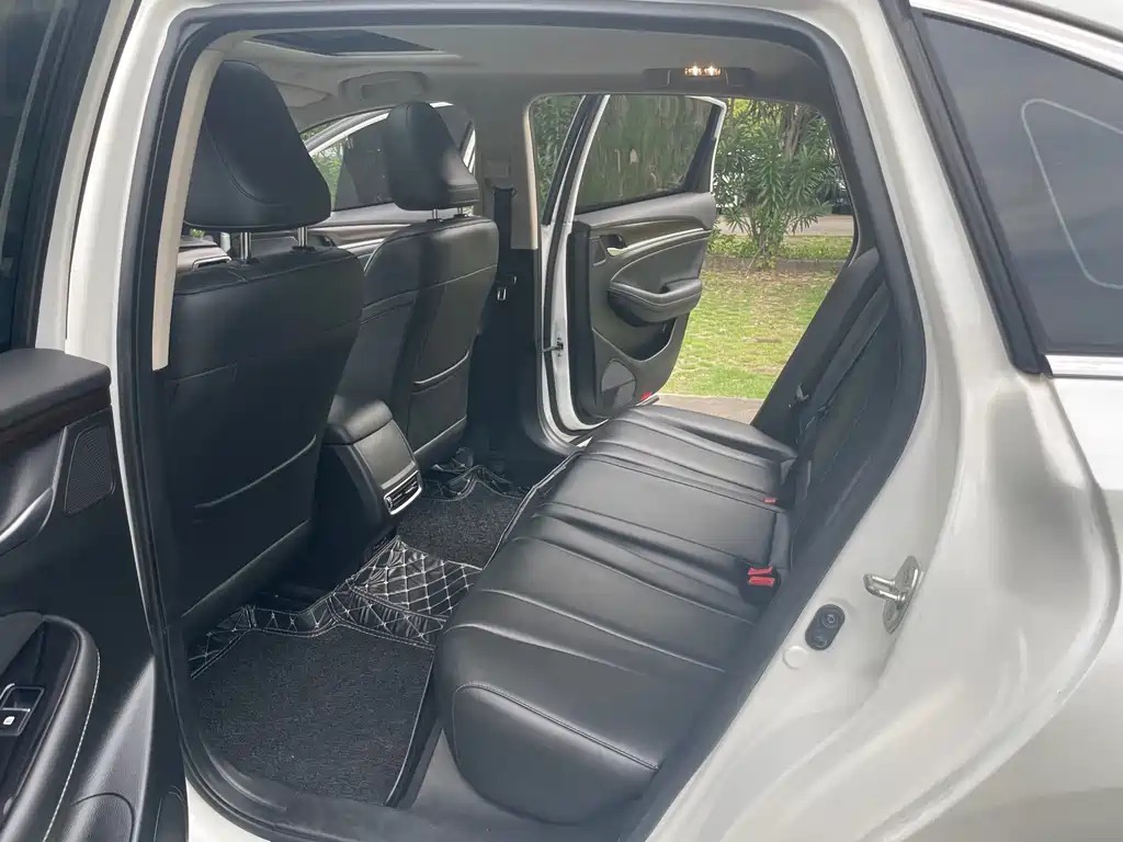 GAC Motor Trumpchi GA6 — миниатюра 4