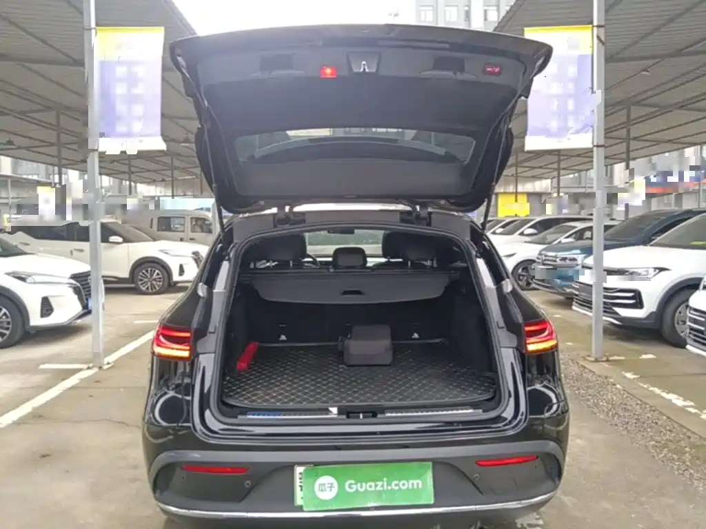 Mercedes-Benz EQC — миниатюра 19