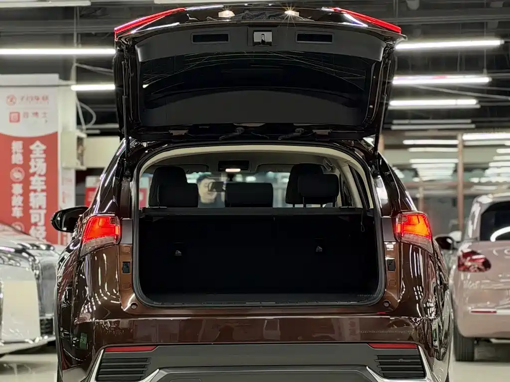 Lexus NX — миниатюра 14