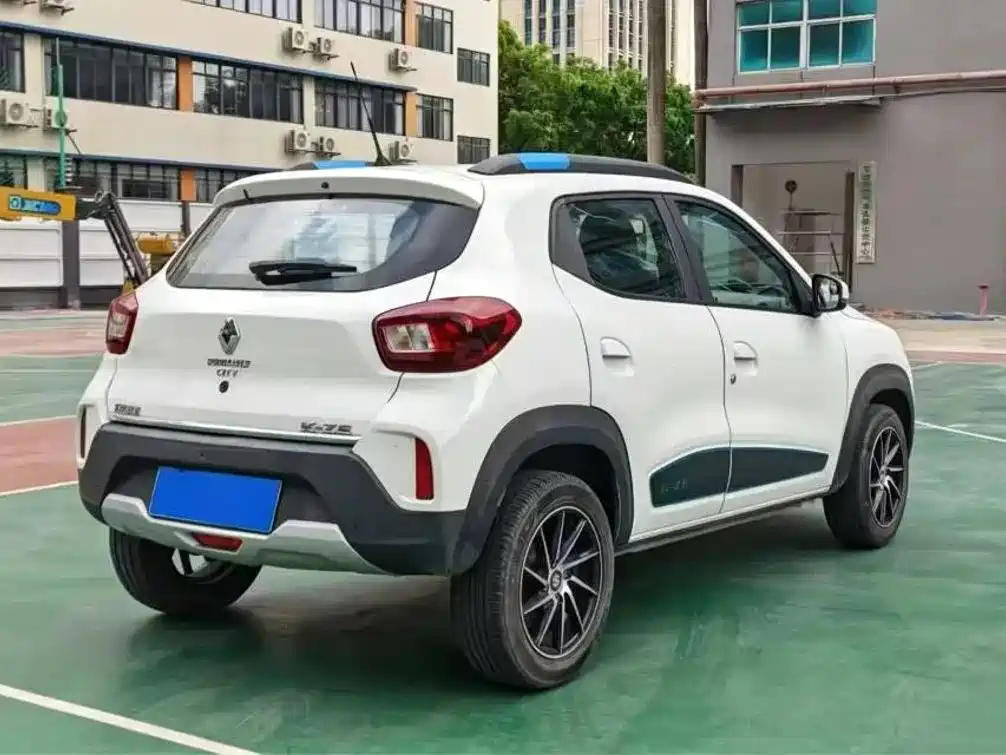 Renault City K-ZE — миниатюра 2