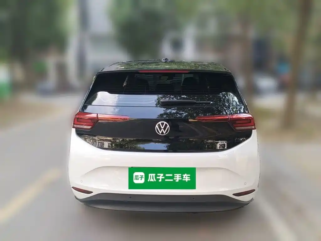 Volkswagen ID.3 — миниатюра 3