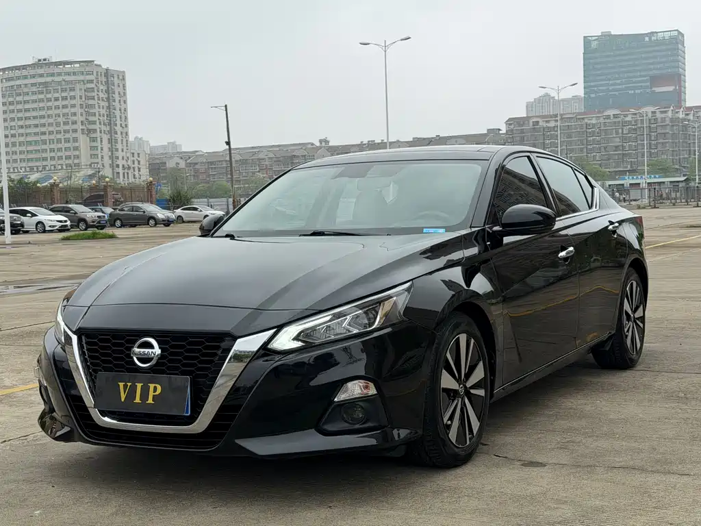 Nissan Teana 2021