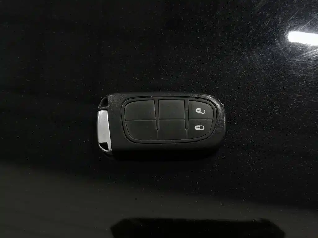 Jeep Cherokee — миниатюра 19
