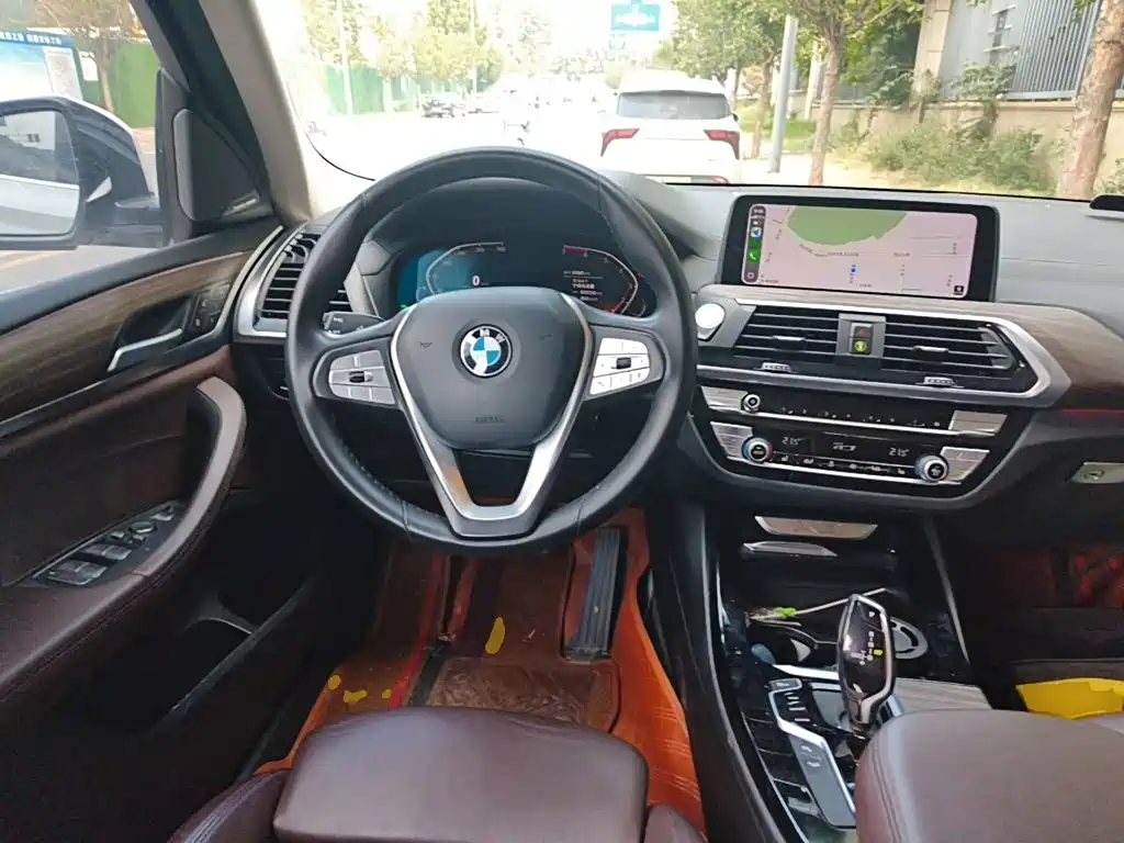 BMW X3 — миниатюра 11