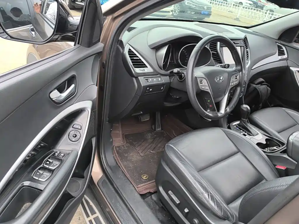 Hyundai Santa Fe — миниатюра 16