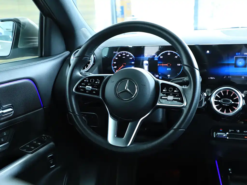 Mercedes-Benz EQA — миниатюра 27