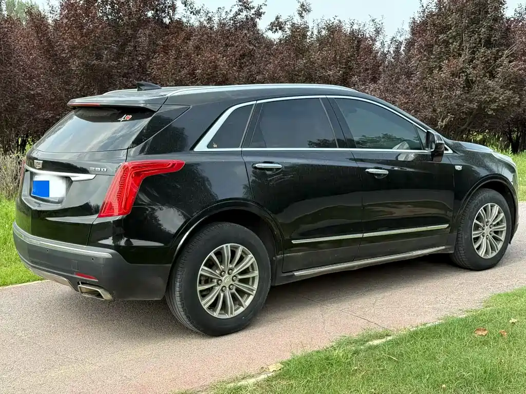 Cadillac XT5 — миниатюра 7