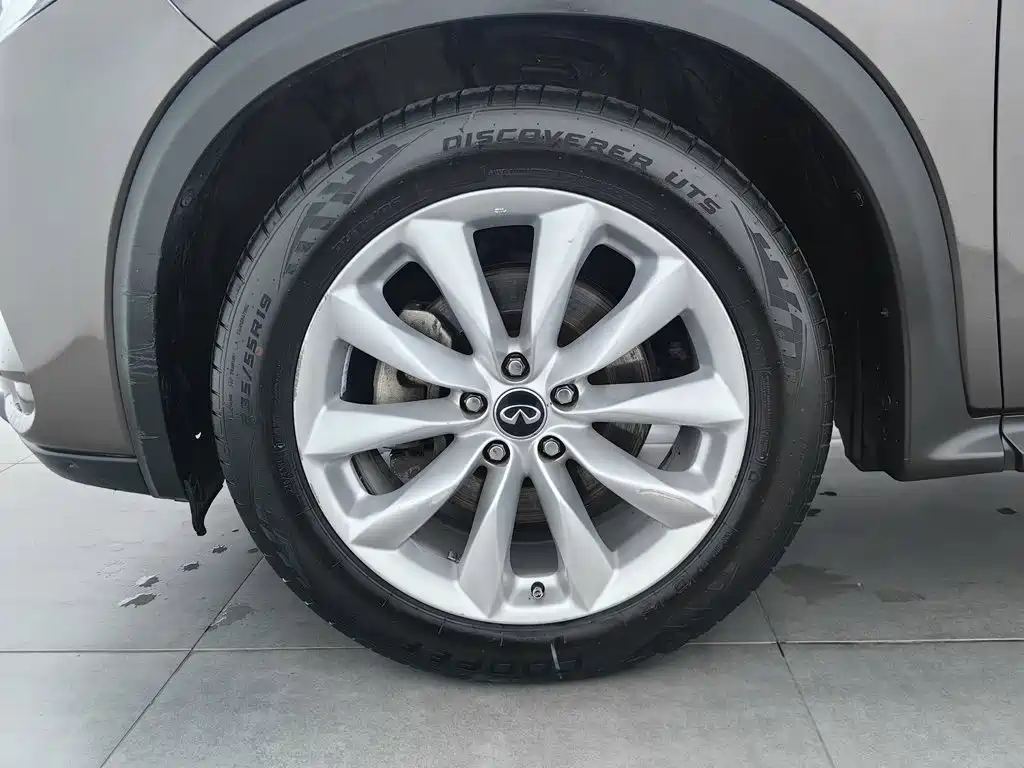 Infiniti QX50 — миниатюра 17