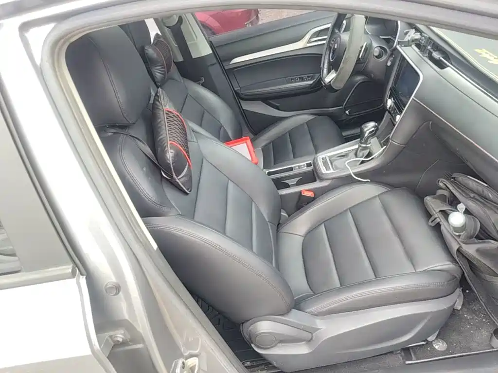 MG MG6 — миниатюра 25
