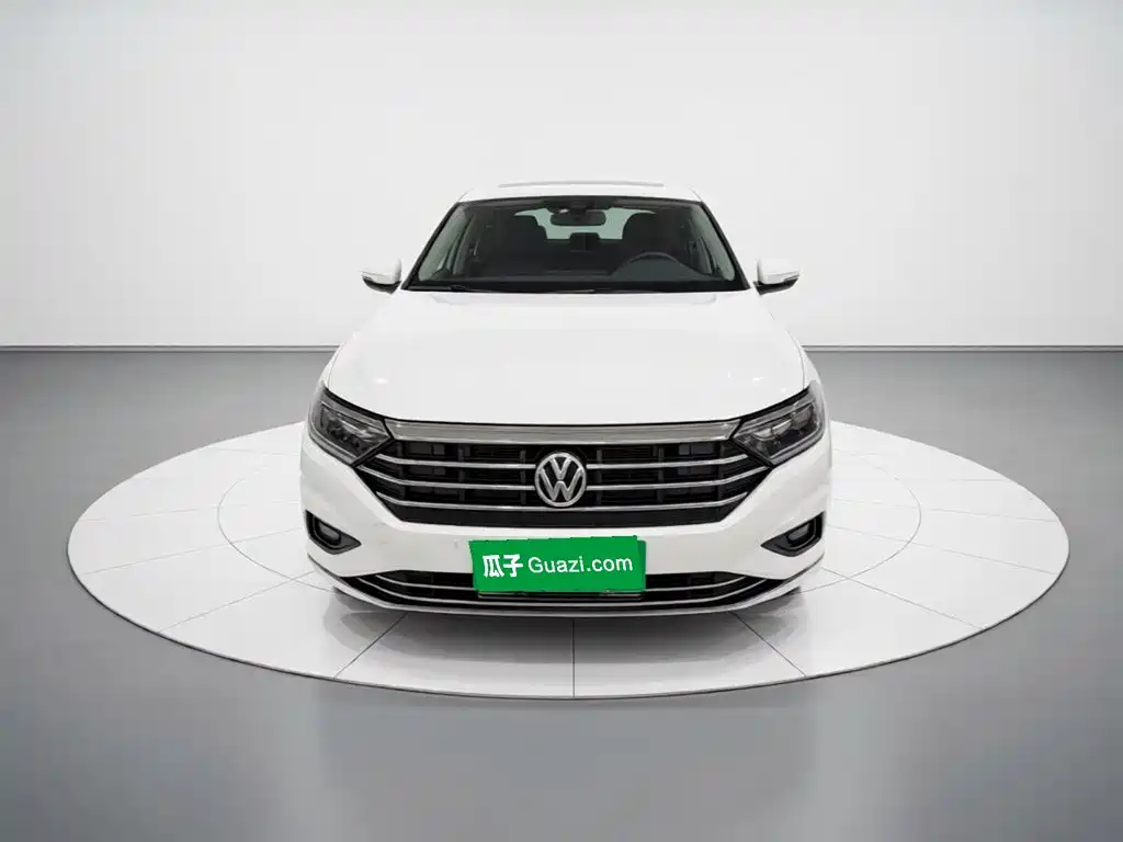 Volkswagen Sagitar — миниатюра 2