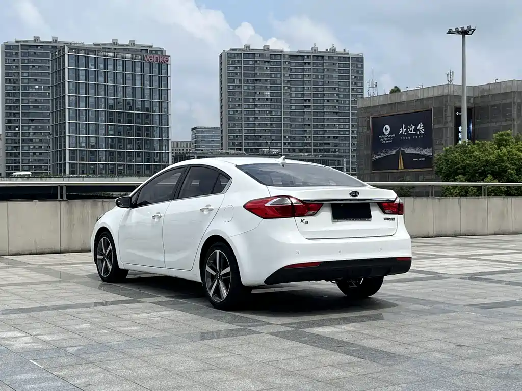 Kia K3 — миниатюра 14