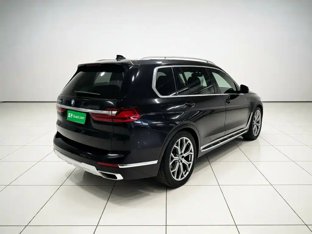BMW X7 — миниатюра 4