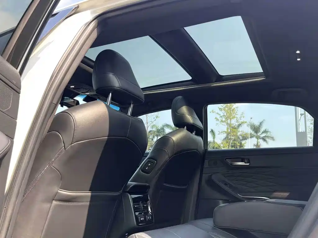 Toyota Avalon — миниатюра 16